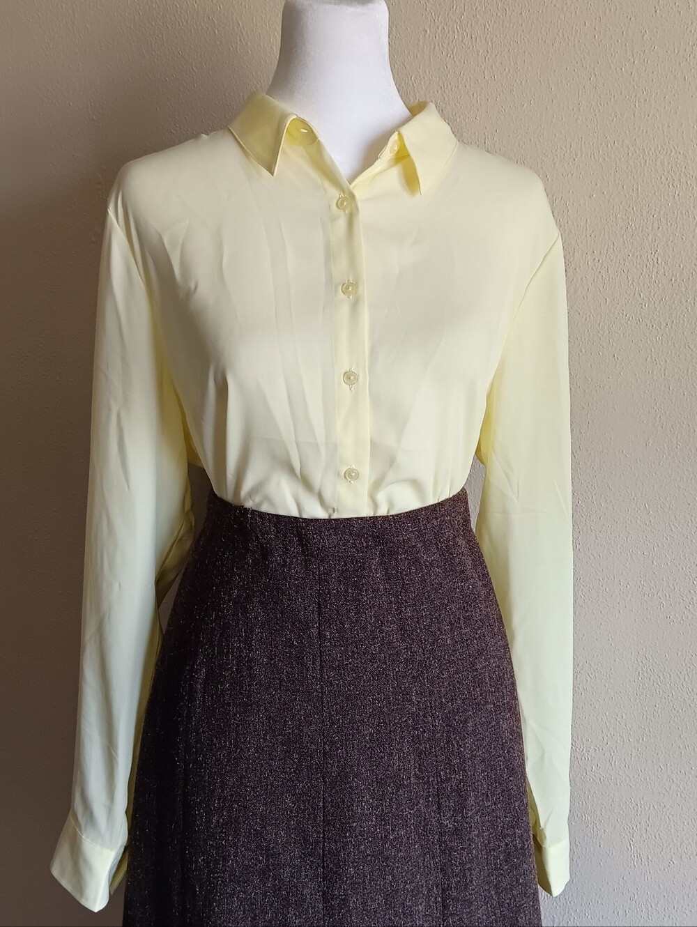 NWT Pale Yellow Button Up Blouse, Express Size Large, Sheer Lightweight Summer